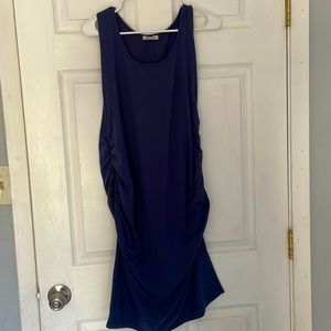 Sleeveless maternity dress